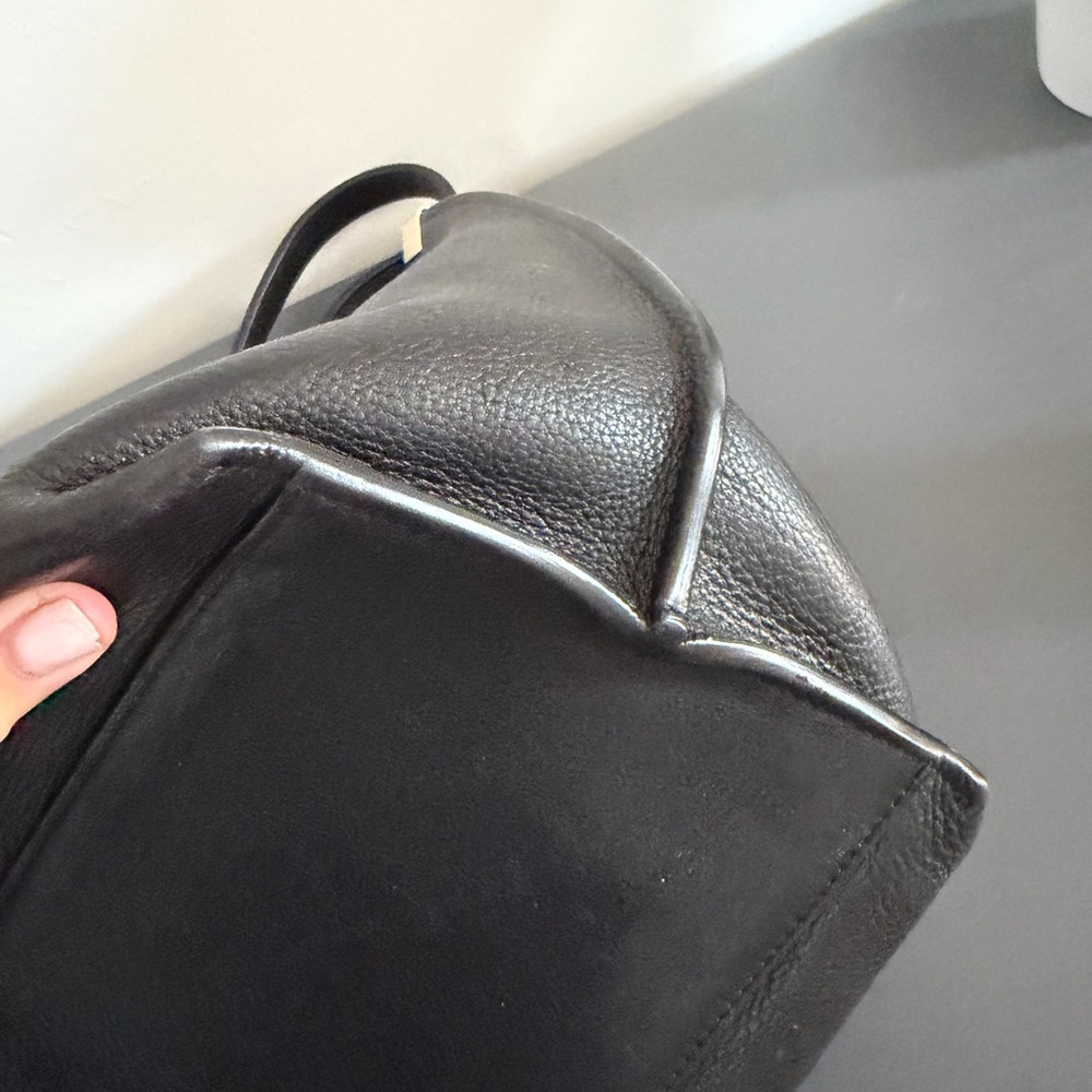 Chloe-Vick Leather Tote Bag - Black 1190 - Picture 6 of 16